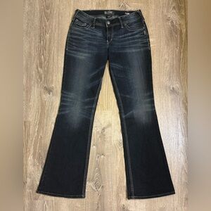 Silver Jeans Co Women's Suki Fluid Mid Rise Curvy Boot Cut Jeans Dark Wash 31x33